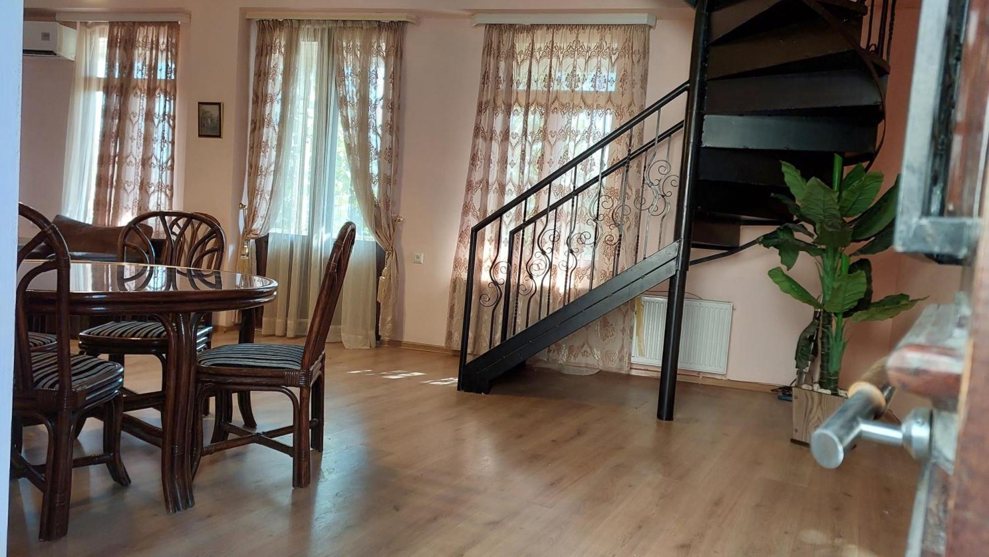 Anano Apartment on Botanikuri Tbilisi Bagian luar foto