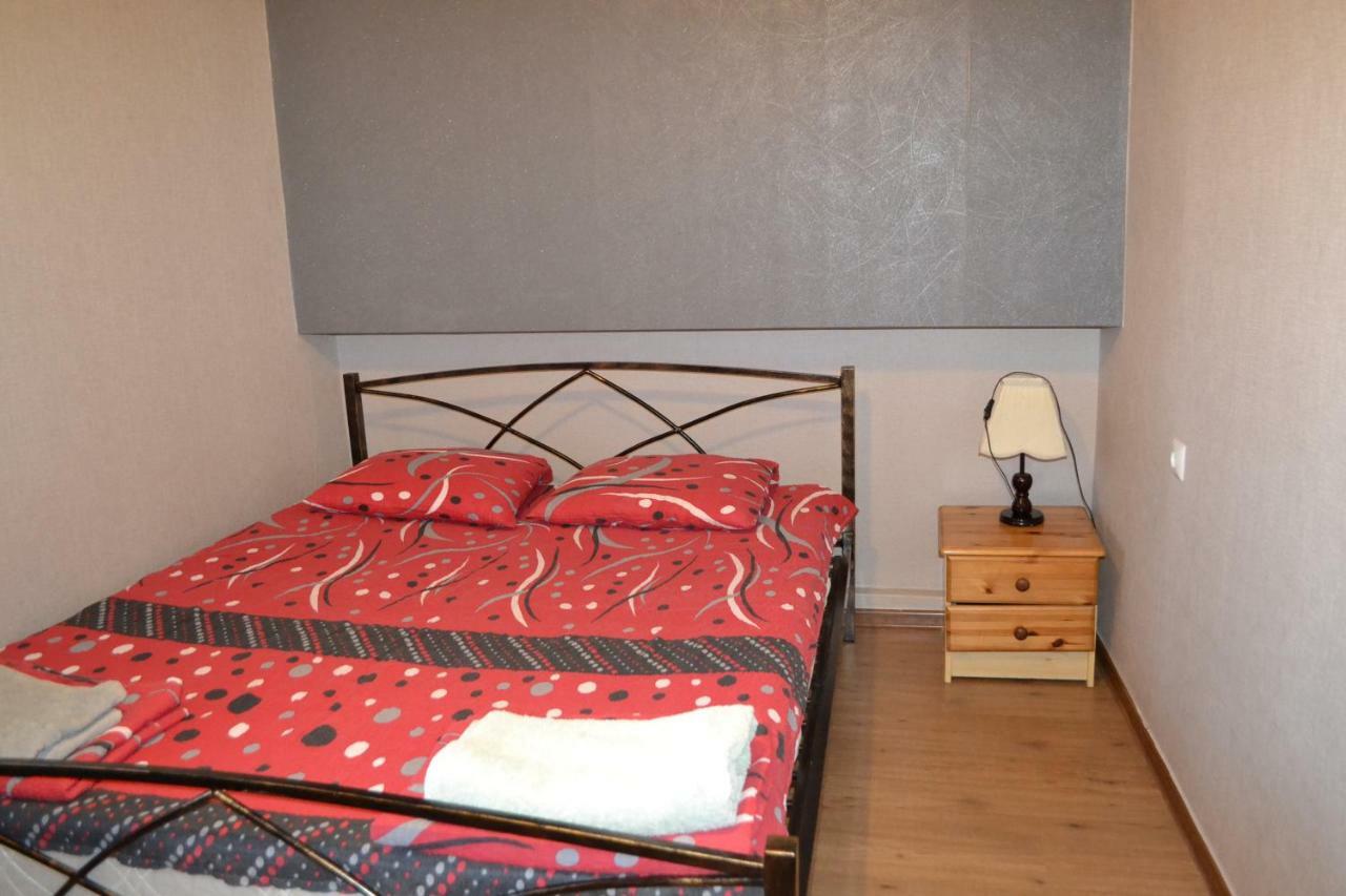 Anano Apartment on Botanikuri Tbilisi Bagian luar foto